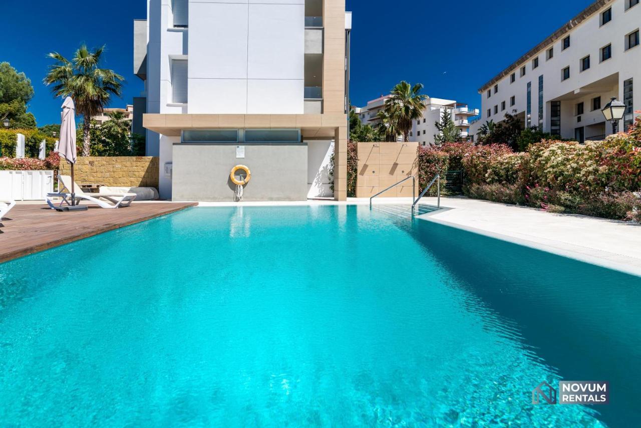 Apartment Newly Built Modern Penthouse In Puerto Banus