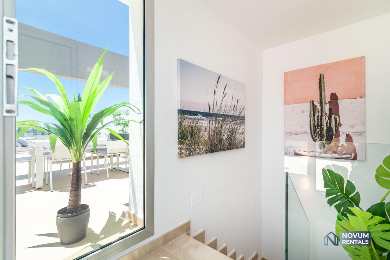 Newly Built Modern Penthouse In Puerto Banus *