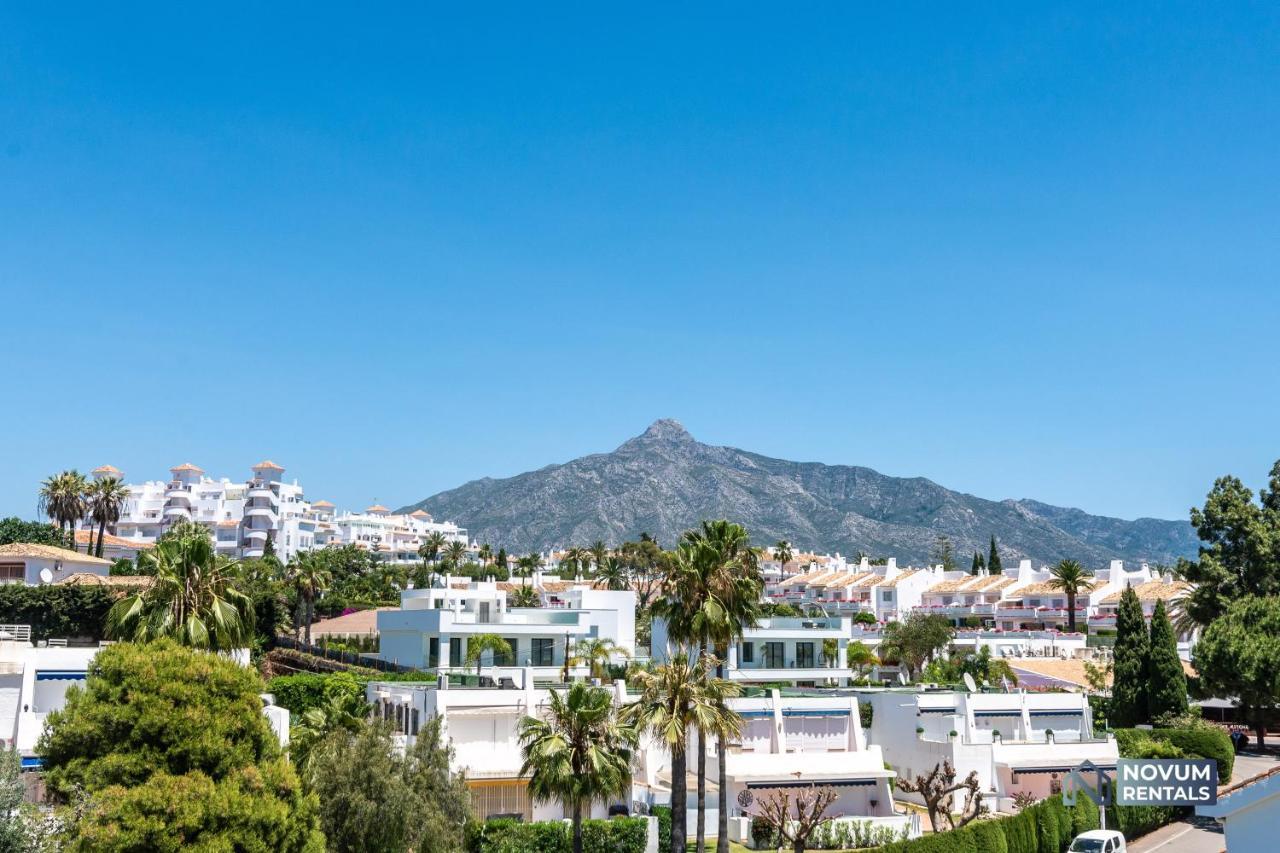 Newly Built Modern Penthouse In Puerto Banus Apartemen