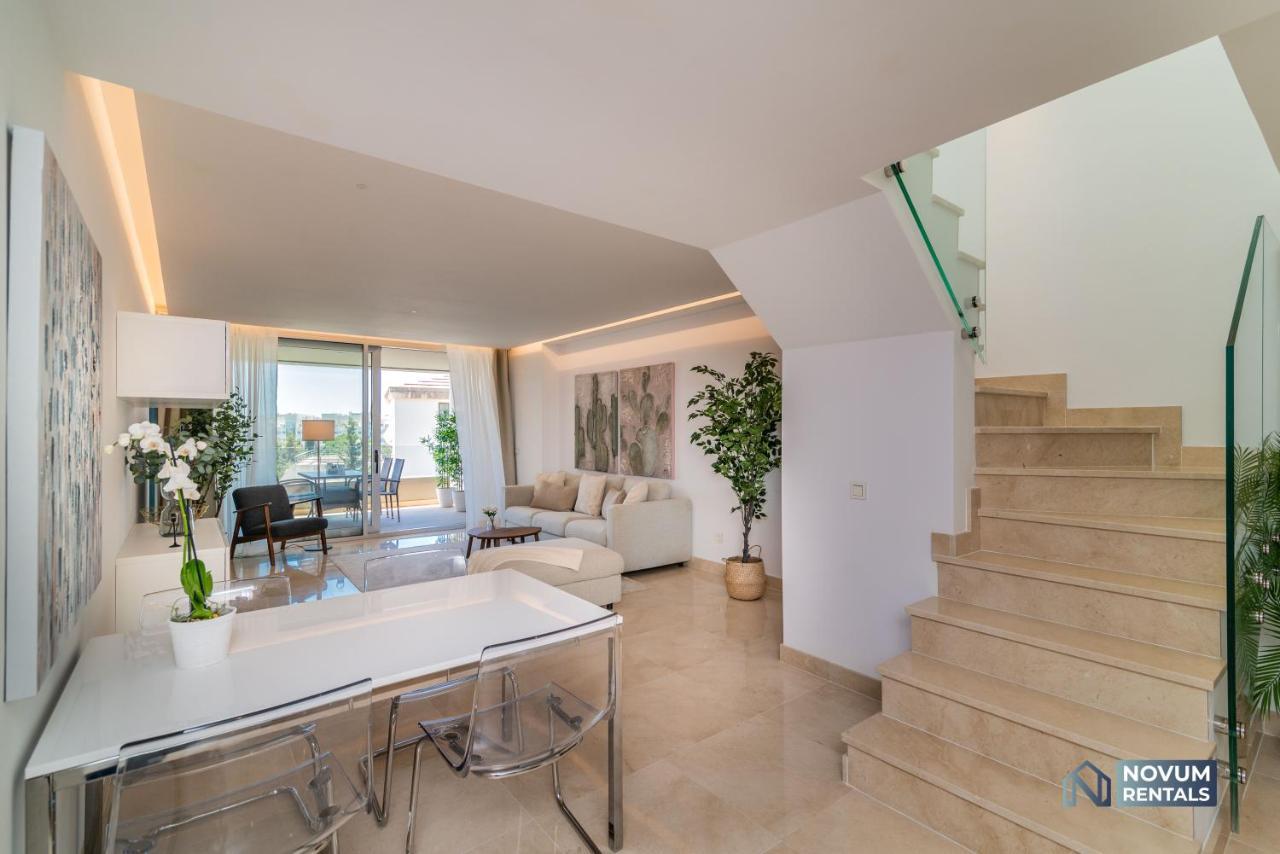Newly Built Modern Penthouse In Puerto Banus *